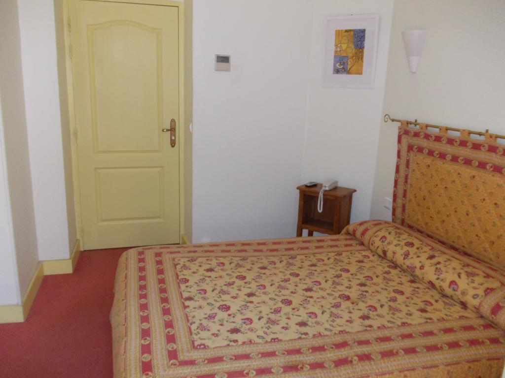 ביוליו-סור-מר Hotel Marcellin חדר תמונה
